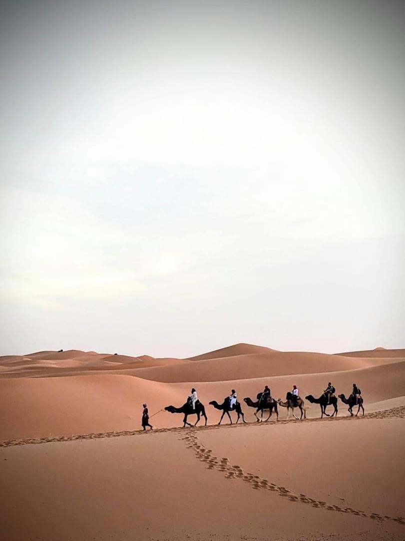 Bivouac Le Petit Prince Merzouga Ngoại thất bức ảnh